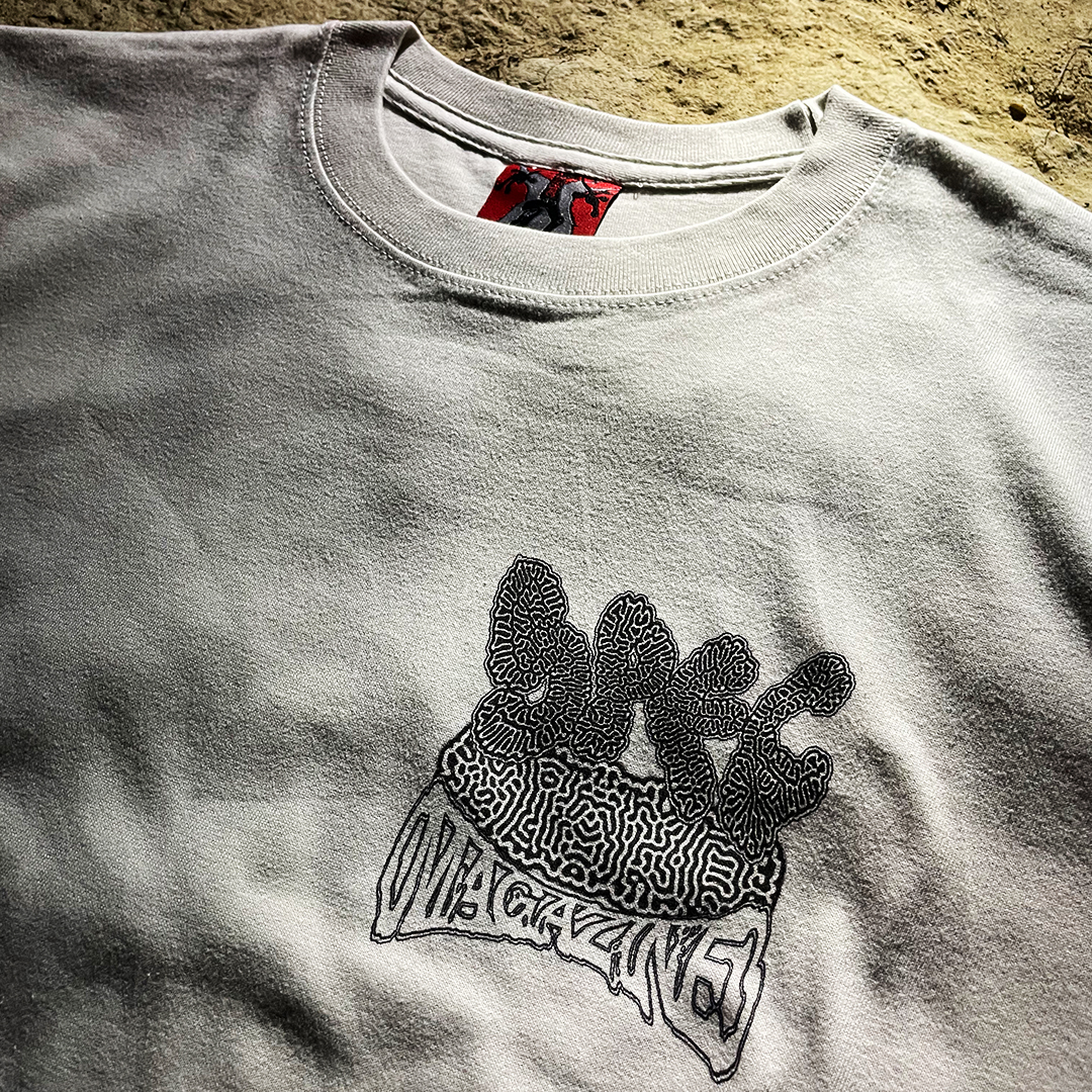 Spec Magazine Issue 2-T-shirts grey:圖片 3
