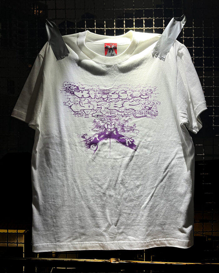 ✷Objects In Mirror Are Clo Than They Appear✷